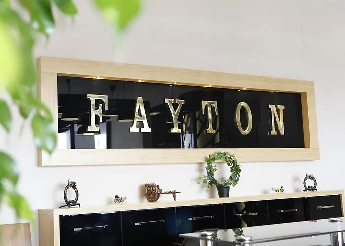 Fayton