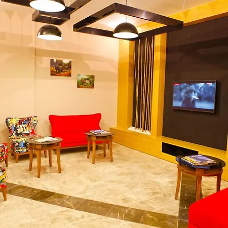 Fayton Hotel 3*